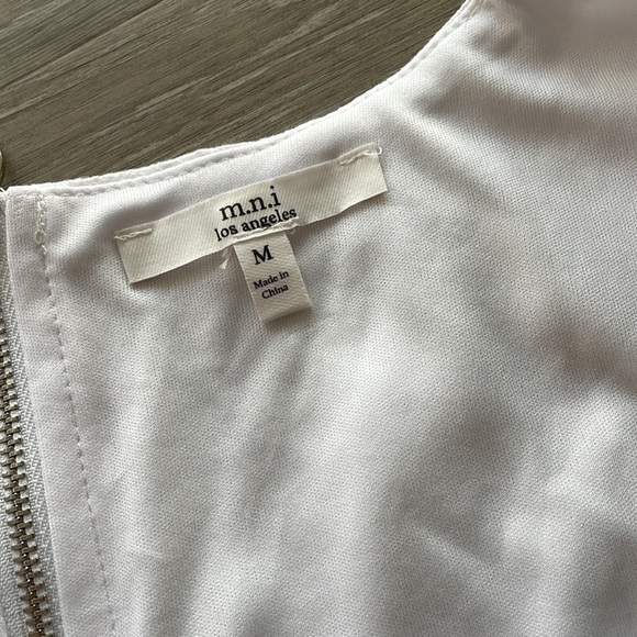 White Corset - Picture 2 of 3